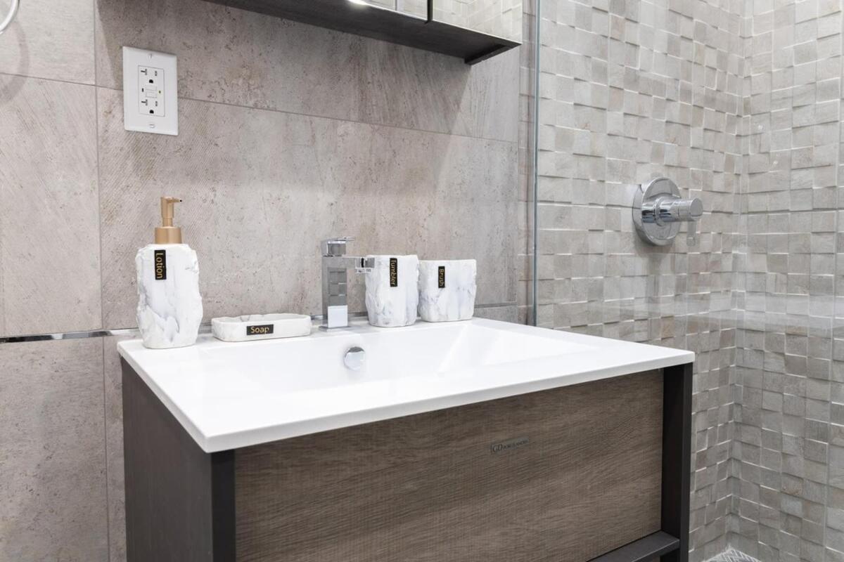Pangsapuri 317-4c New Modern 1br W&d Walk To Park New York